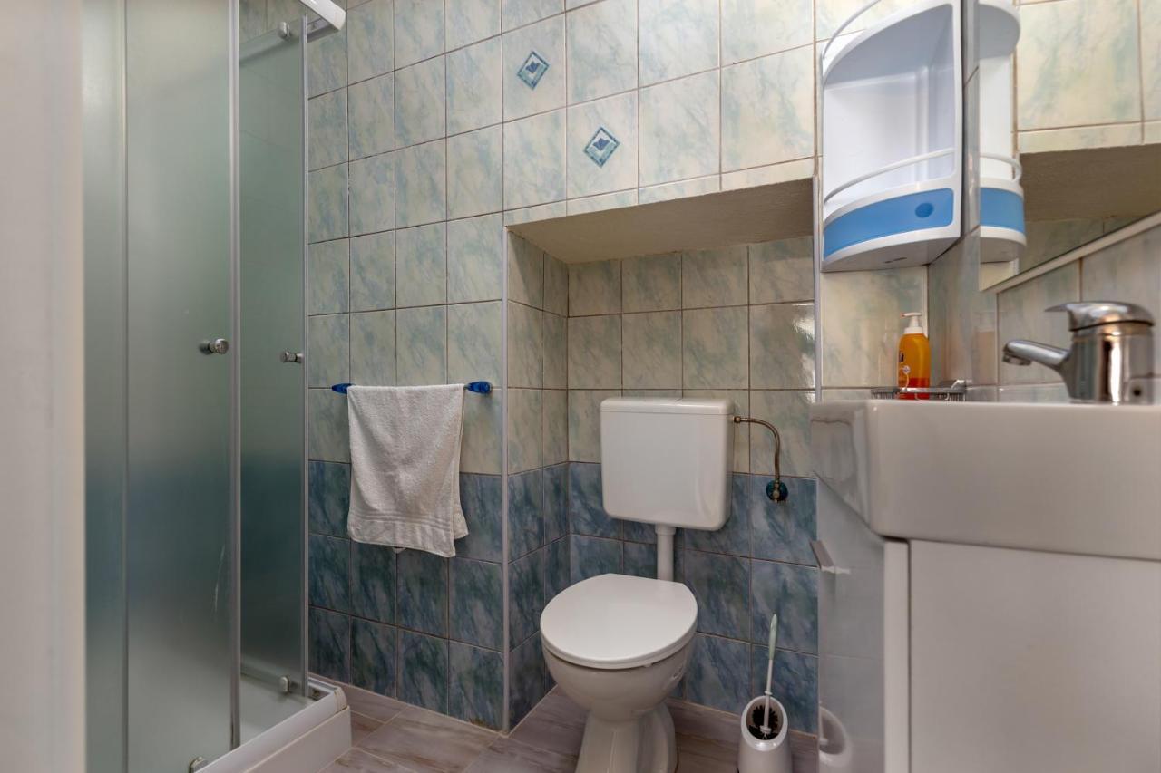 Apartments Smaila 1729 Pula Ngoại thất bức ảnh